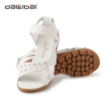 Chine usine de chaussures commerce de gros femmes blanc en cuir strappy sandales médicales
